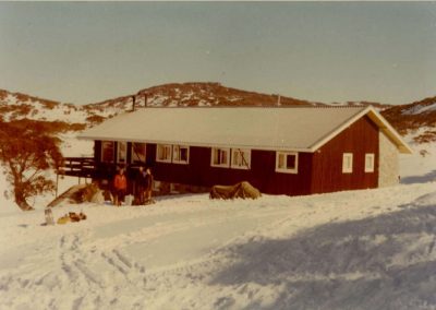 Highway Alpine lodge 1970